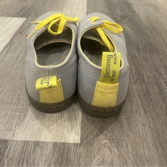 DR .MARTENS Callum 3 Eye Canvas Sneakers Mens 11 Gray Neon Yellow Casual - Picture 6 of 8